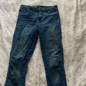 Women’s jeans